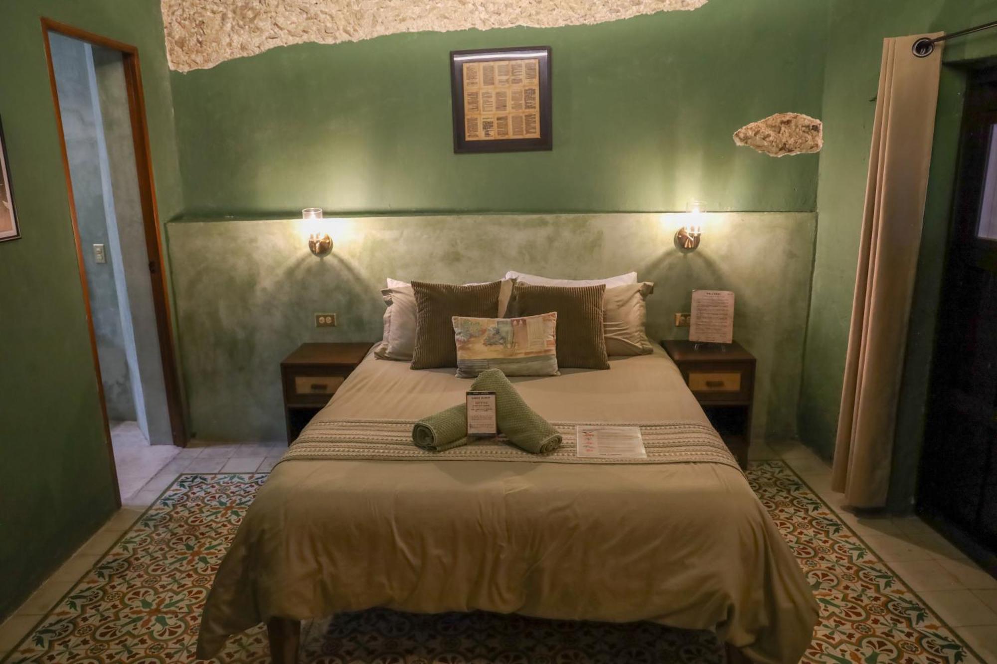 메리다 Kuka Y Letras B&B 외부 사진